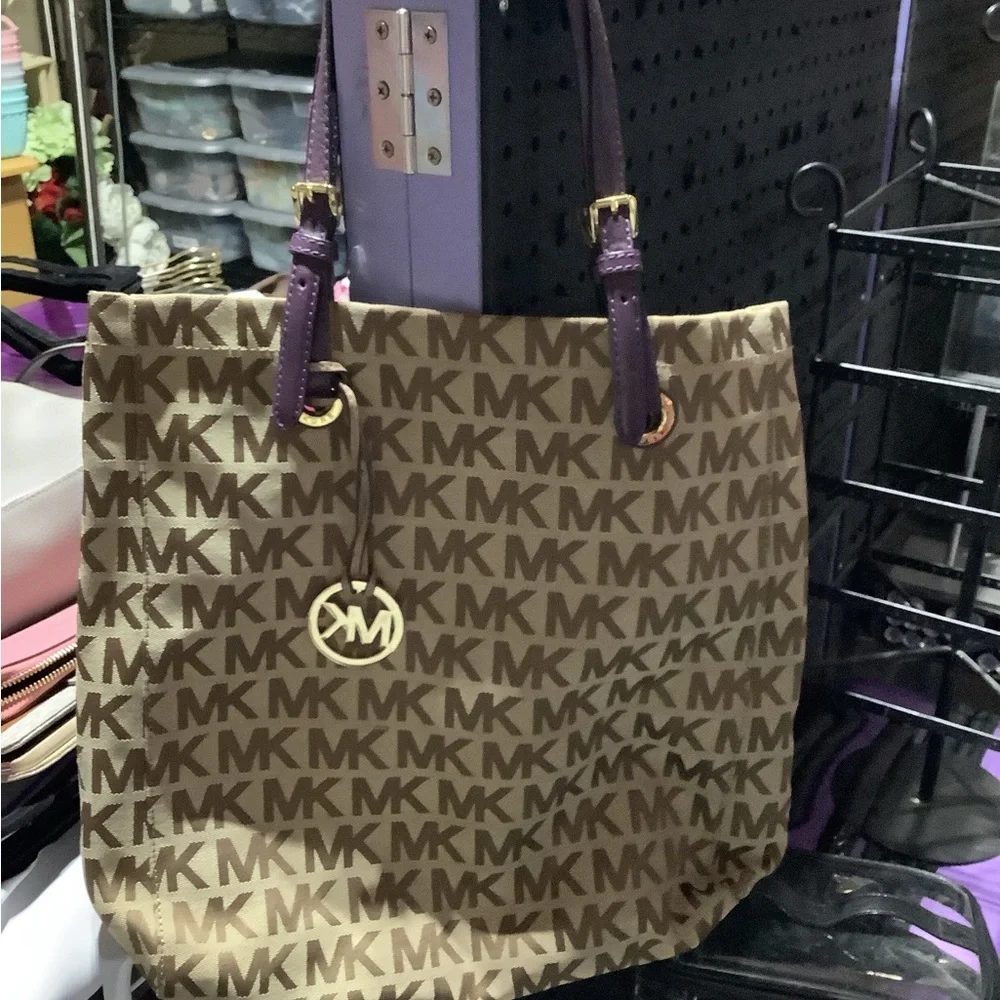 Authentic purses - Picture 14 of 15